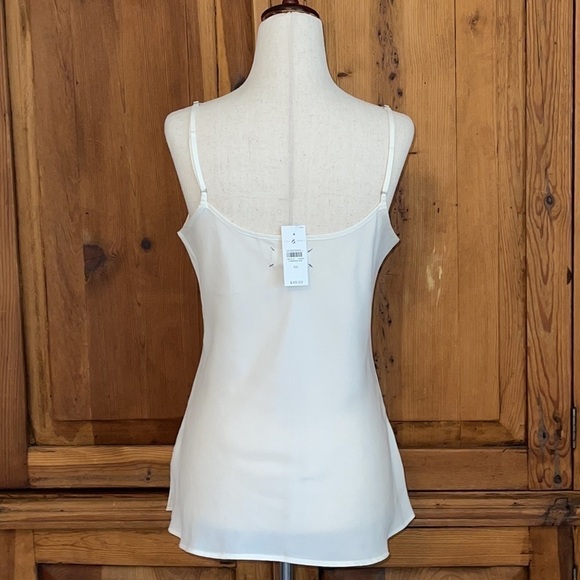 COPY - NWT LOU & GREY WHITE “CUPRO” SATIN EFFECT CAMISOLE Sz. XS - Picture 4 of 16